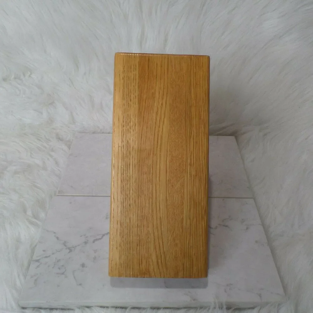 CUTCO Knife Block 7 Slot Honey Oak Made in USA